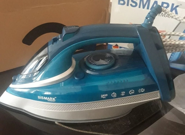 اتو بخار دستی بیسمارک باضمانت مدل BM6616