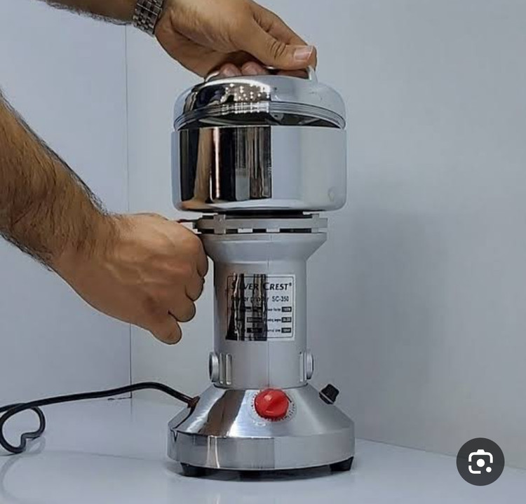 آسیاب صنعتی ۳۵۰گرمی سیلور کرست SG350G